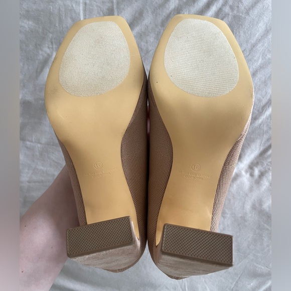 Lulu’s Nude Stretch Ankle Boots - Picture 5 of 6